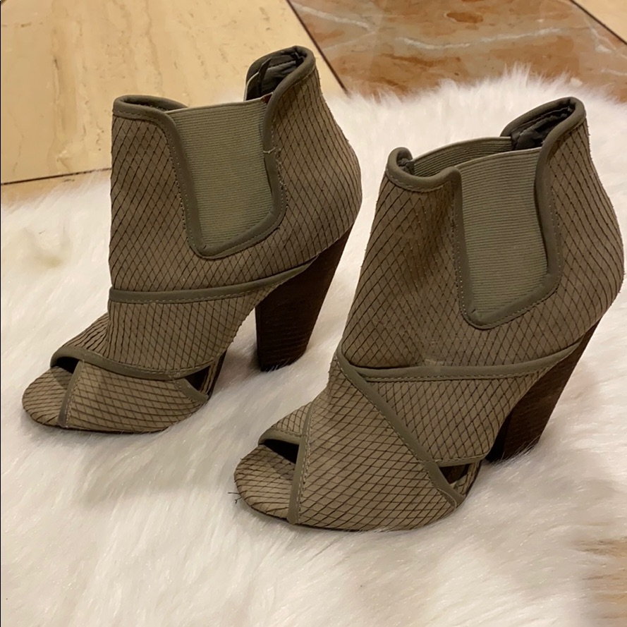 Steve Madden Peep Toe Booties.